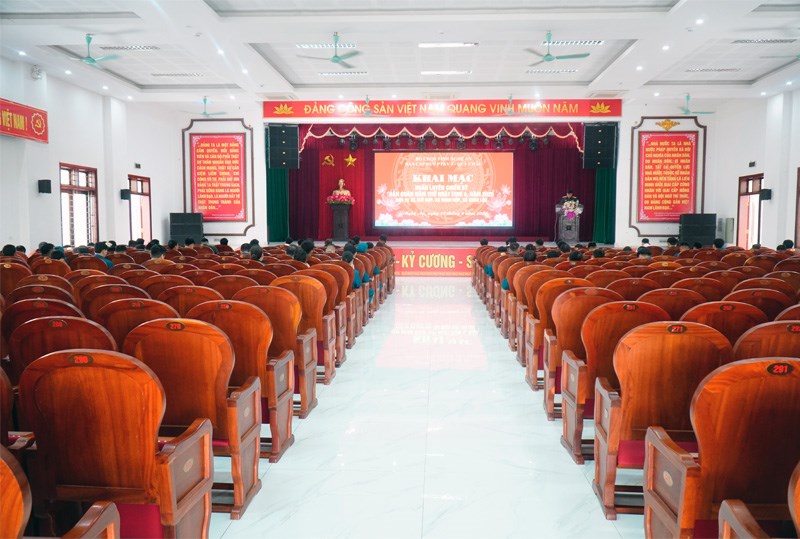 Anh-tin-bai
